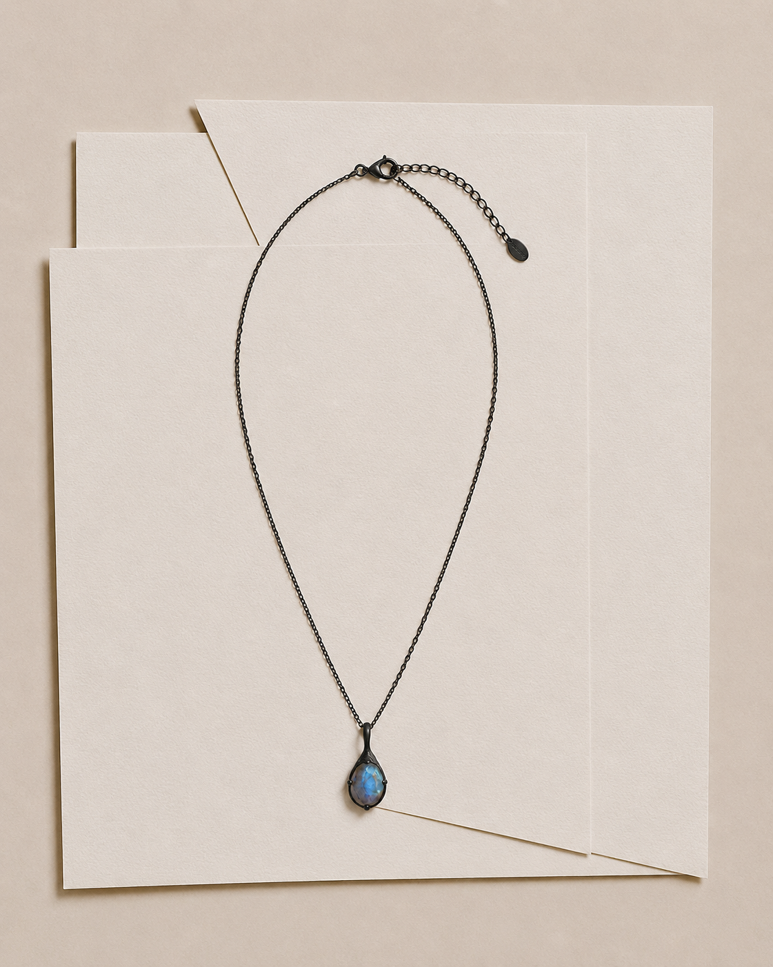 Droplet necklace