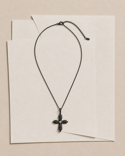 Round Ornament Cross Necklace