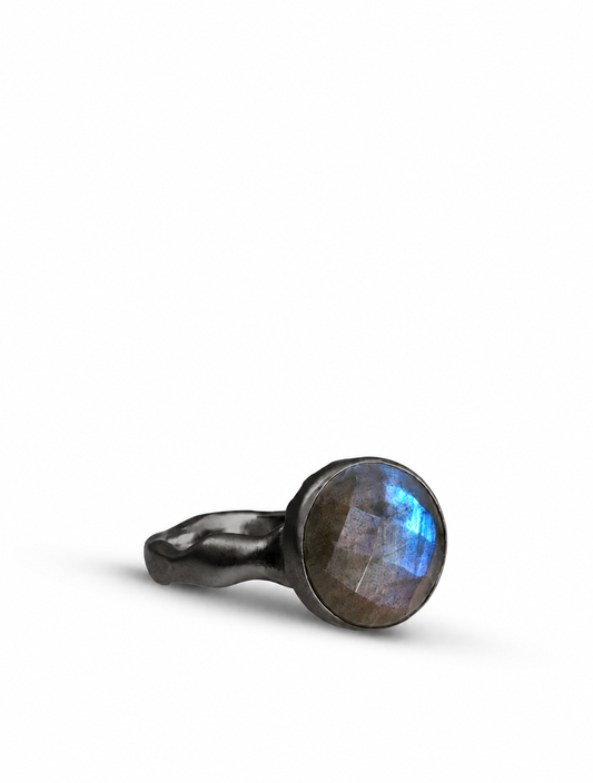 Round Labradorite Ring