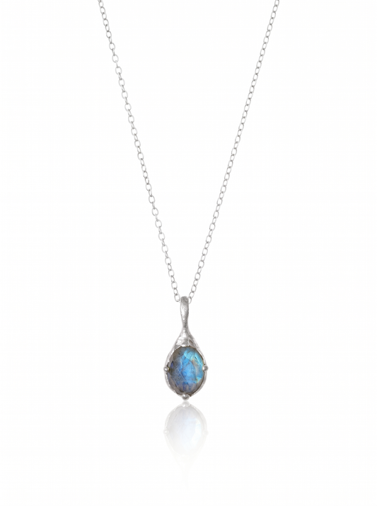 Droplet necklace