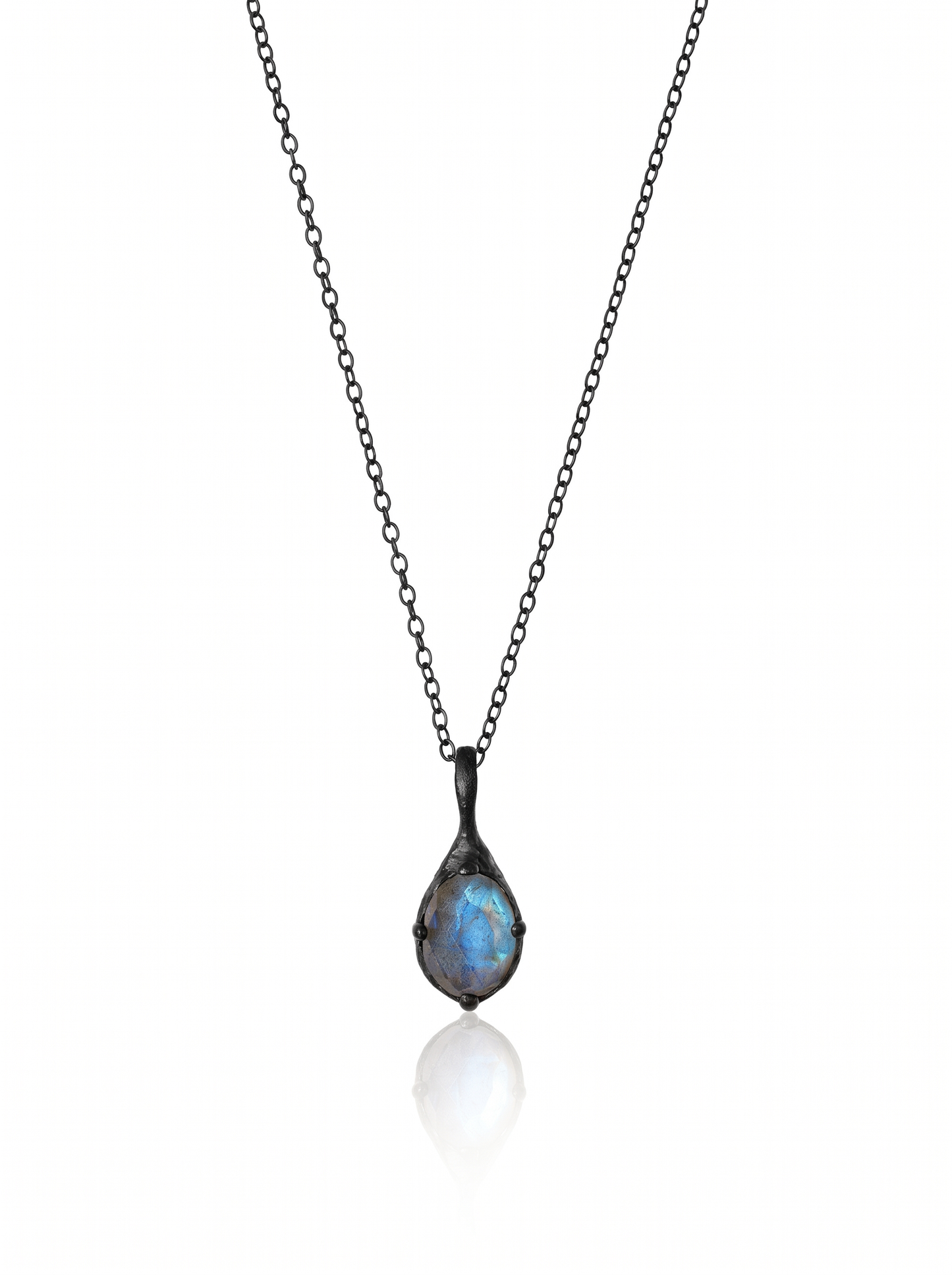 Droplet necklace