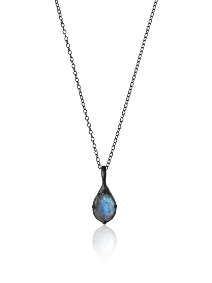 Droplet necklace